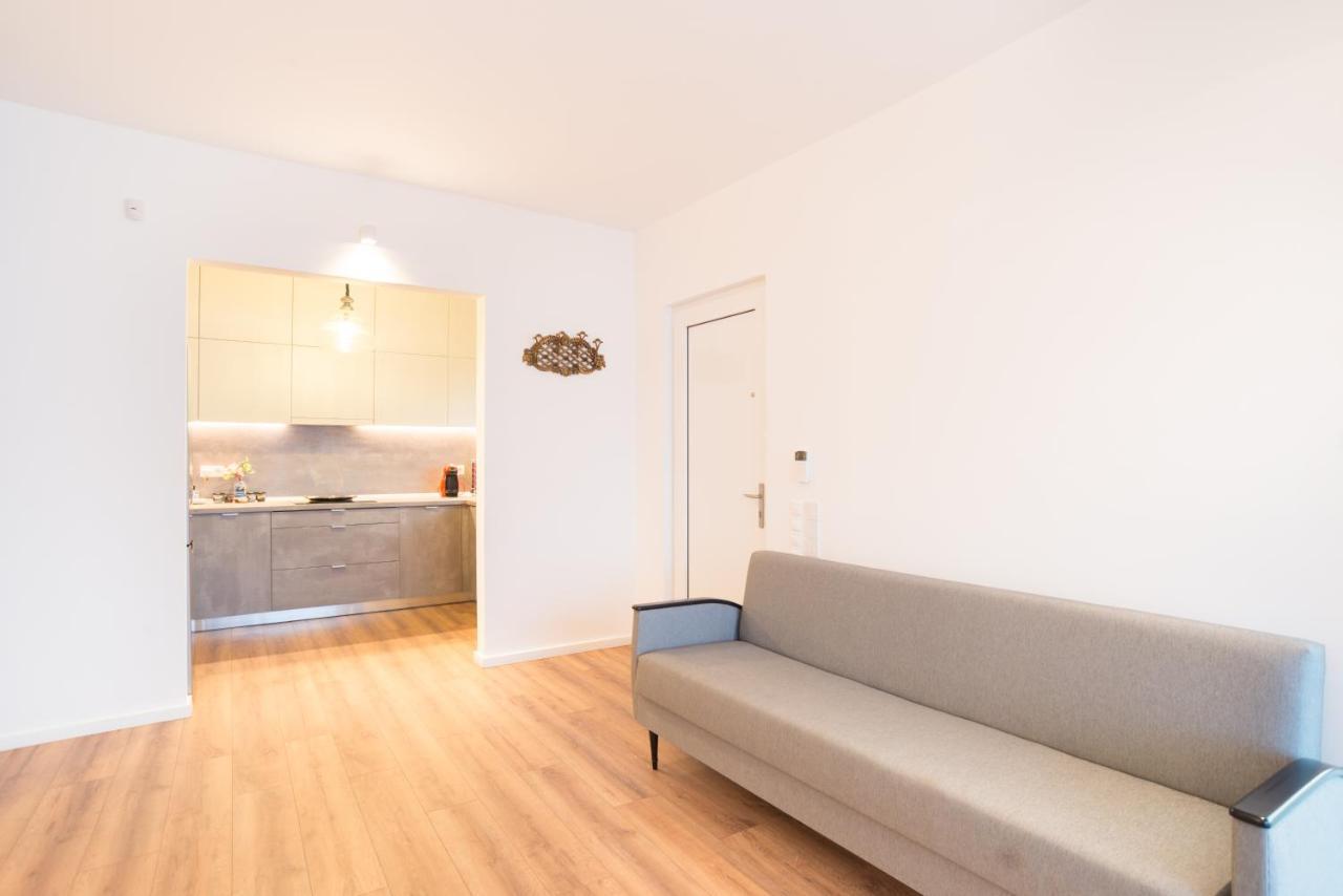 Epipleon Suites Agioi Apostoloi  Ngoại thất bức ảnh